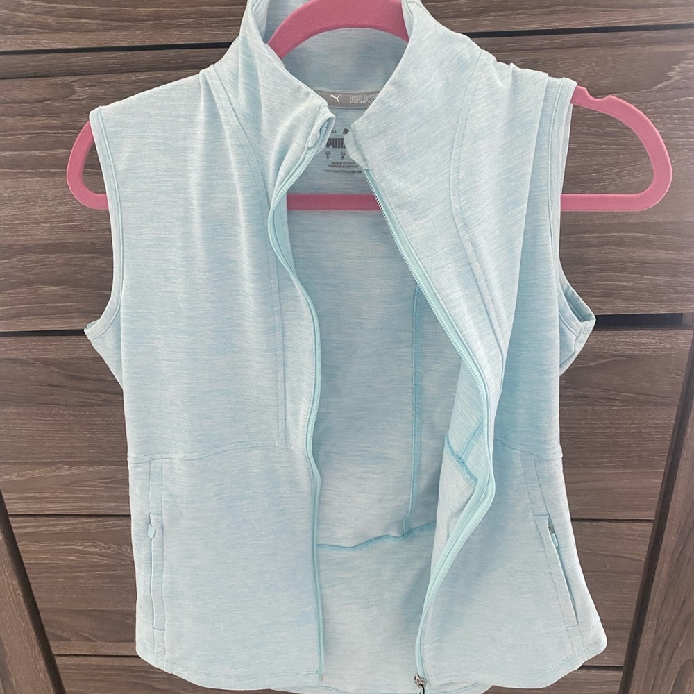 Women’s puma golf vest